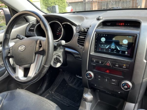 7” Android Multimedia  AVG 7168 - Kia Sorento 2009-14 - Image 2