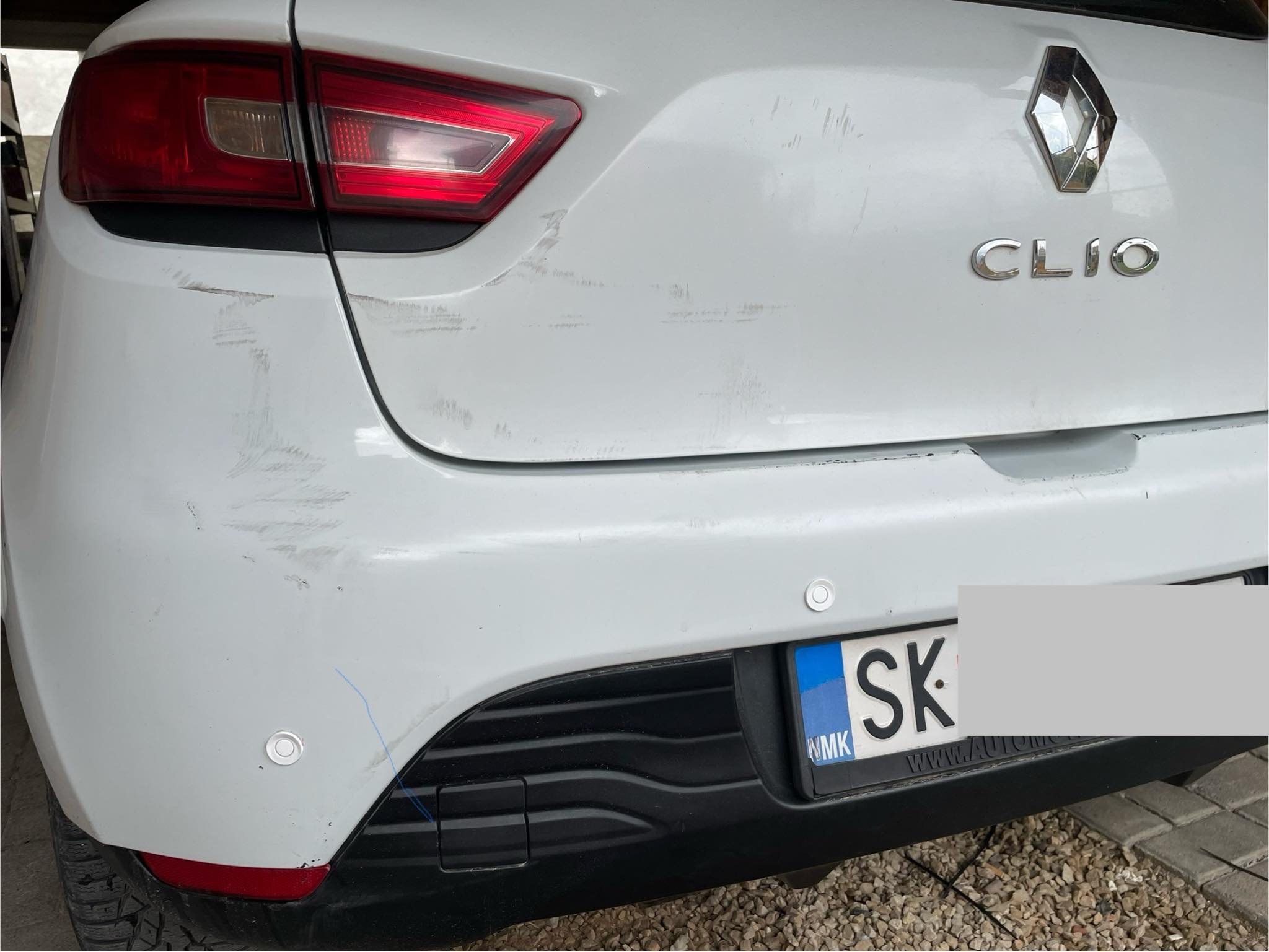 Parking Senzori - Set od 8 so Displej i Zvucen Signal - Image 24