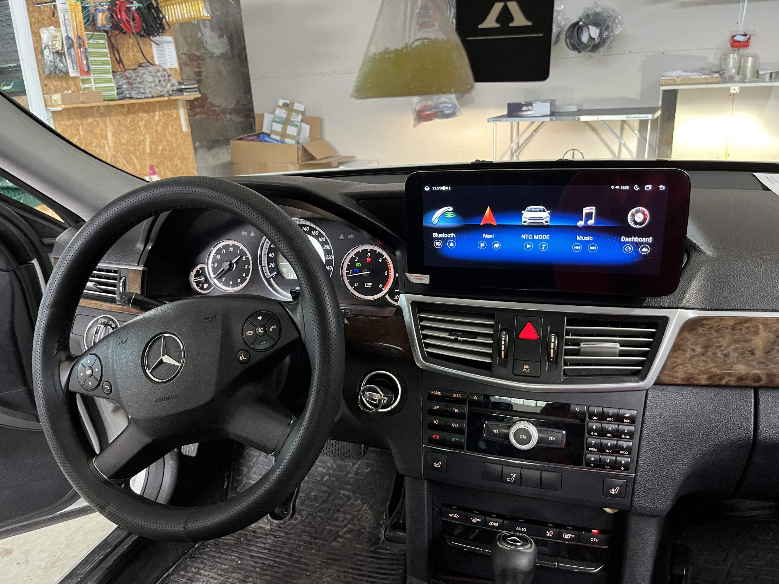 10.25” OEM Android Multimedija - Mercedes E Class W212 2009-2016 (4+64GB/8core) - Image 14