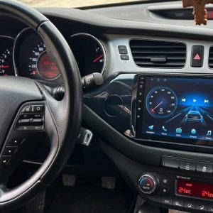 Multimedia kia ceed